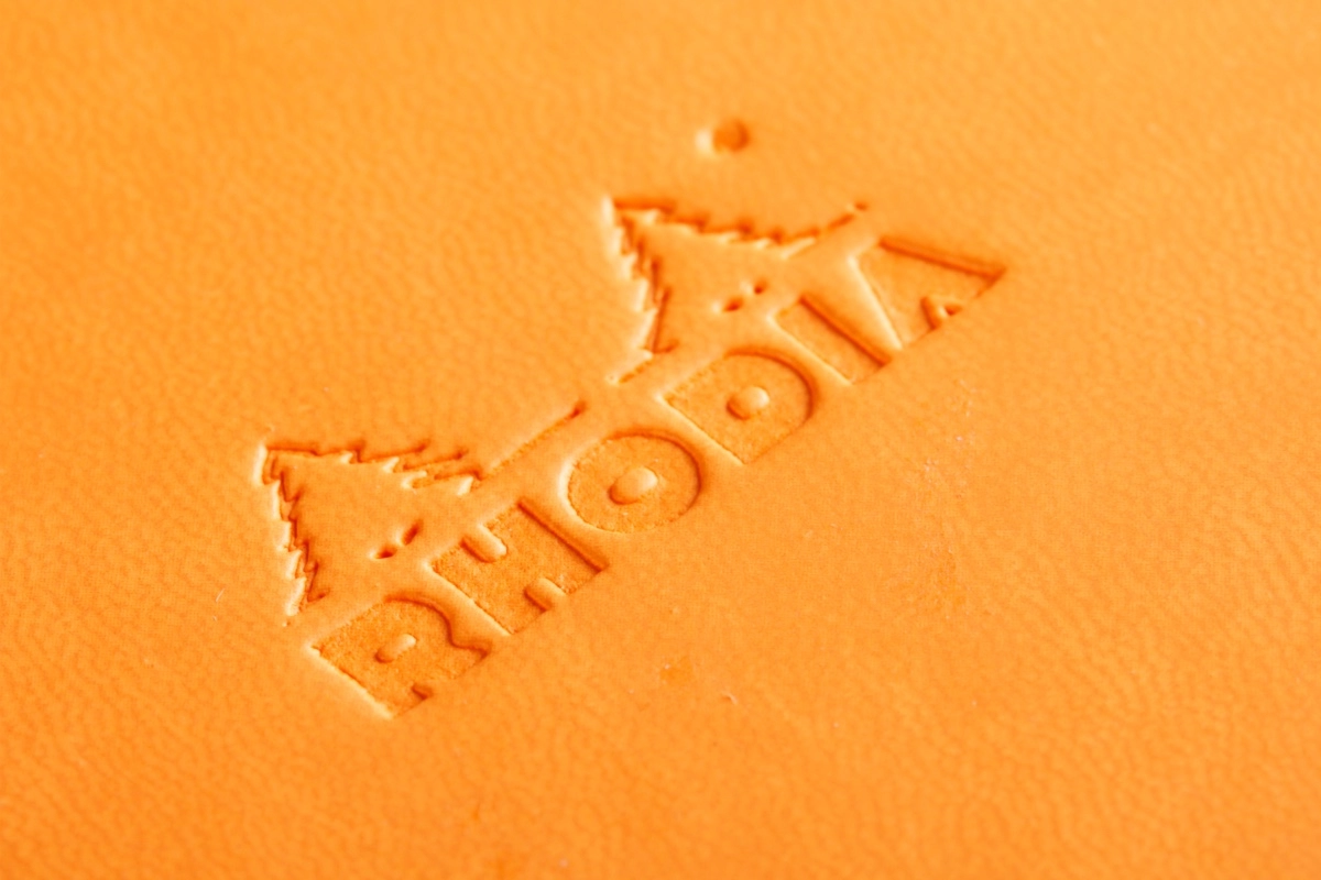 Een Rhodia Webnotebook A6 - Oranje - Dotted koop je bij P.W. Akkerman Amsterdam