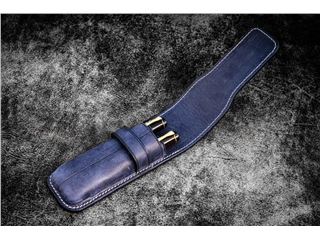 Een Galen Leather Flap Pen Case for Two Pens - Crazy Horse Navy Blue koop je bij P.W. Akkerman Amsterdam