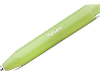 Een Clutch Kaweco Frosted Sport Fine Lime 3.2mm koop je bij P.W. Akkerman Amsterdam