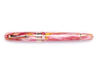 Een Leonardo x Dutch Pen Show 2024 Momento Zero Grande 2.0 ‘Sugar Rush’ Rose Gold Vulpen koop je bij P.W. Akkerman Amsterdam