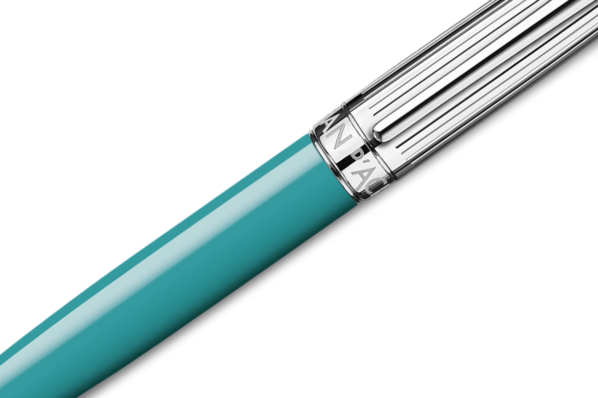 Buy your Caran d'Ache Léman Bicolor Turquoise Pencil at Pengraveren.nl