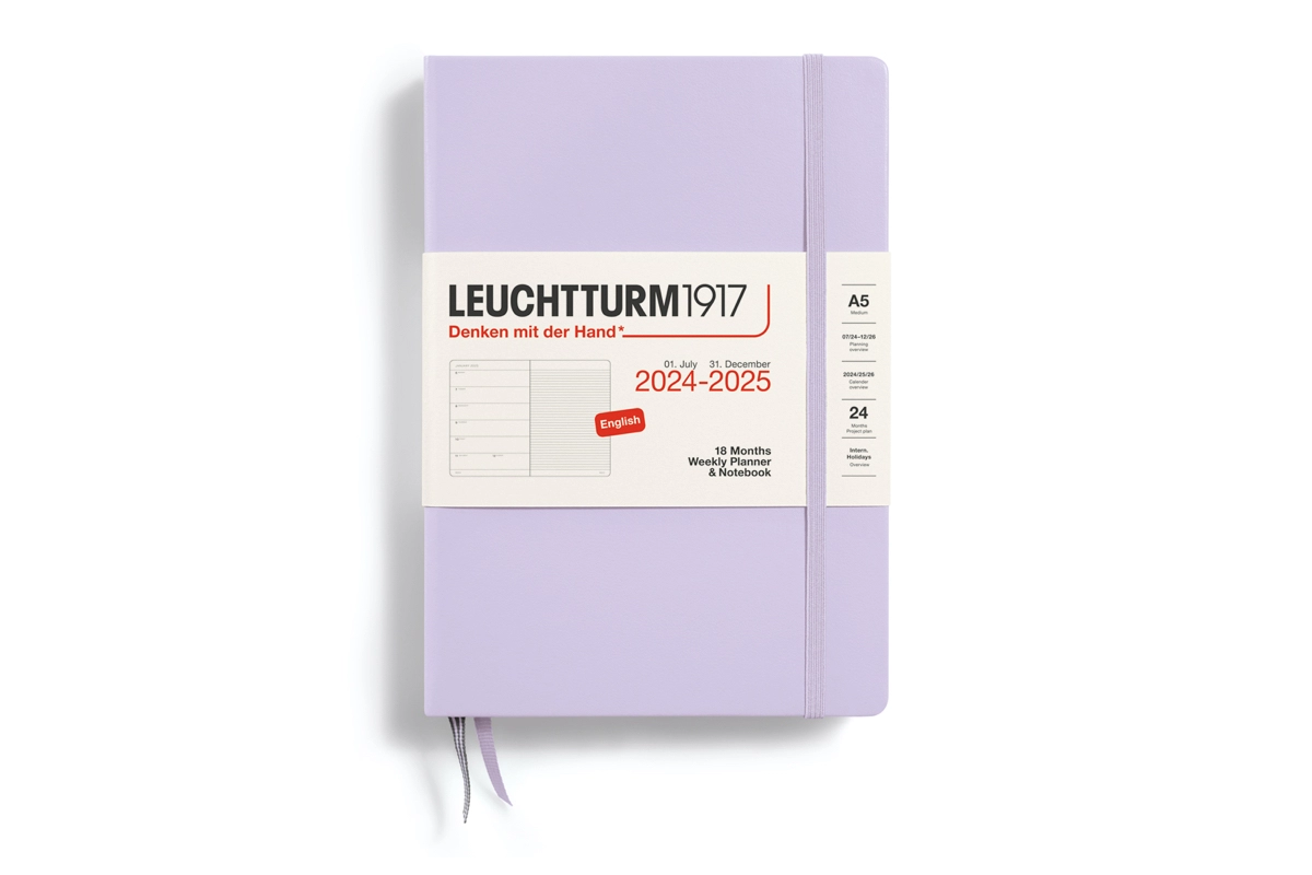 Een LEUCHTTURM1917 Agenda 2024-25 18M Hardcover Medium (A5) Weekly Planner/Notebook Lilac koop je bij P.W. Akkerman Amsterdam