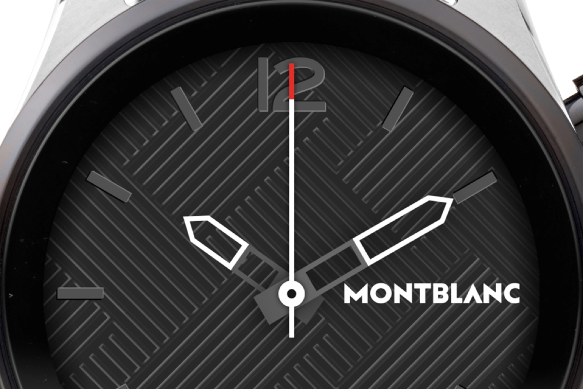 Een Montblanc Summit 3 Smartwatch Bicolor Titanium koop je bij P.W. Akkerman Amsterdam