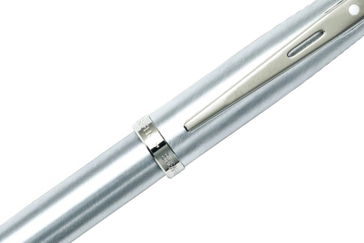 Een Sheaffer 100 Brushed Chrome Rollerbal koop je bij Pengraveren.nl