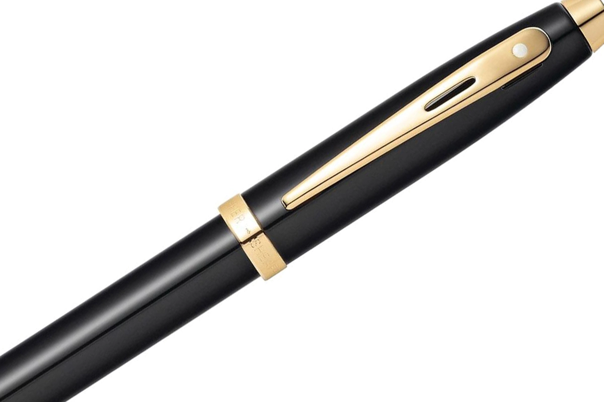 Een Sheaffer 100 Black GT Rollerball koop je bij Pengraveren.nl