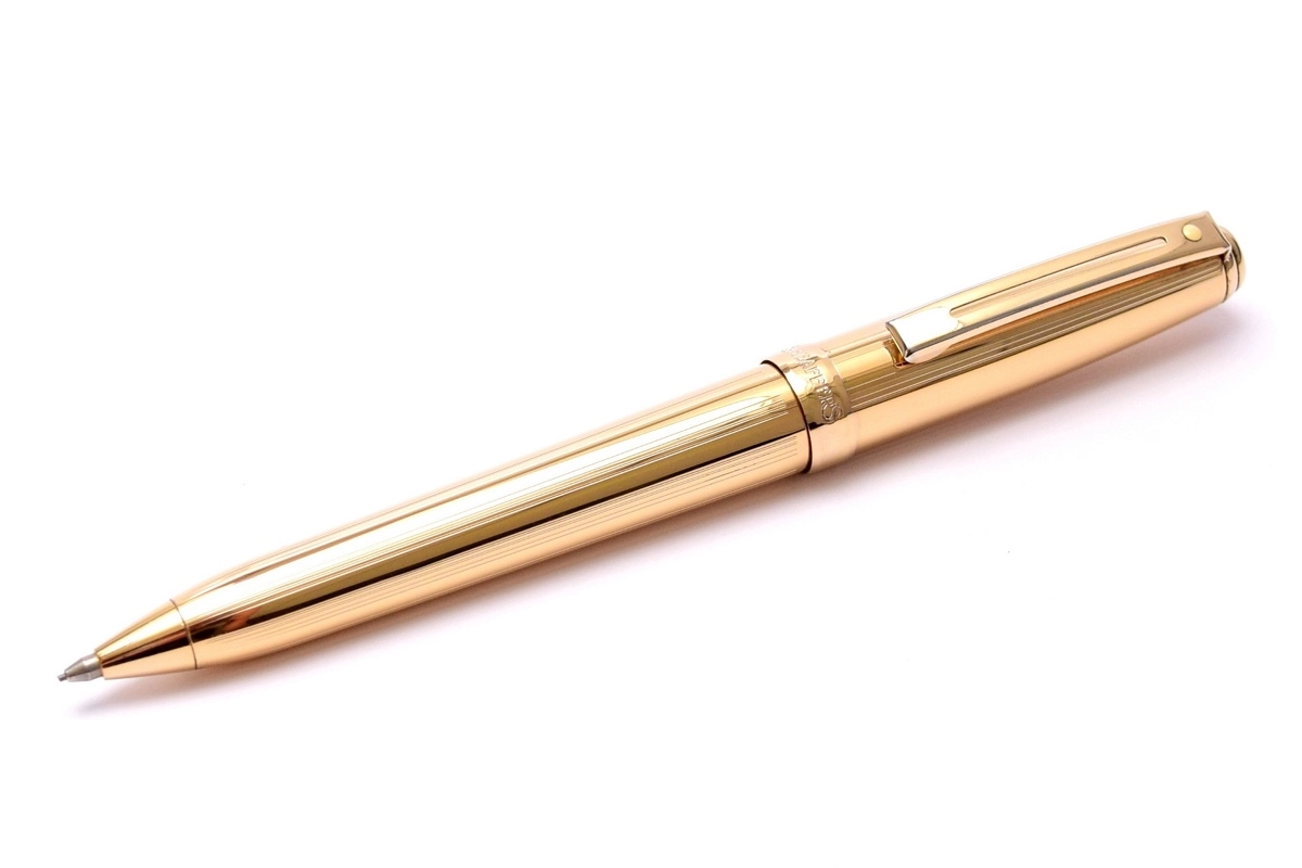 Een Sheaffer Prelude 22K Gold Plated Vulpotlood koop je bij P.W. Akkerman Amsterdam